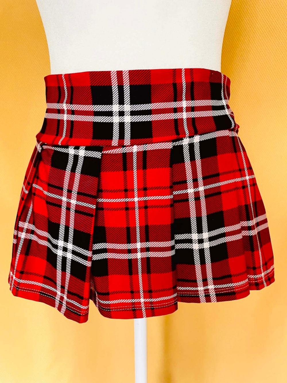 Spencer’s Sexy Cosplay Mini Skirt Women's Size S/M - Stretchy Red Plaid Short